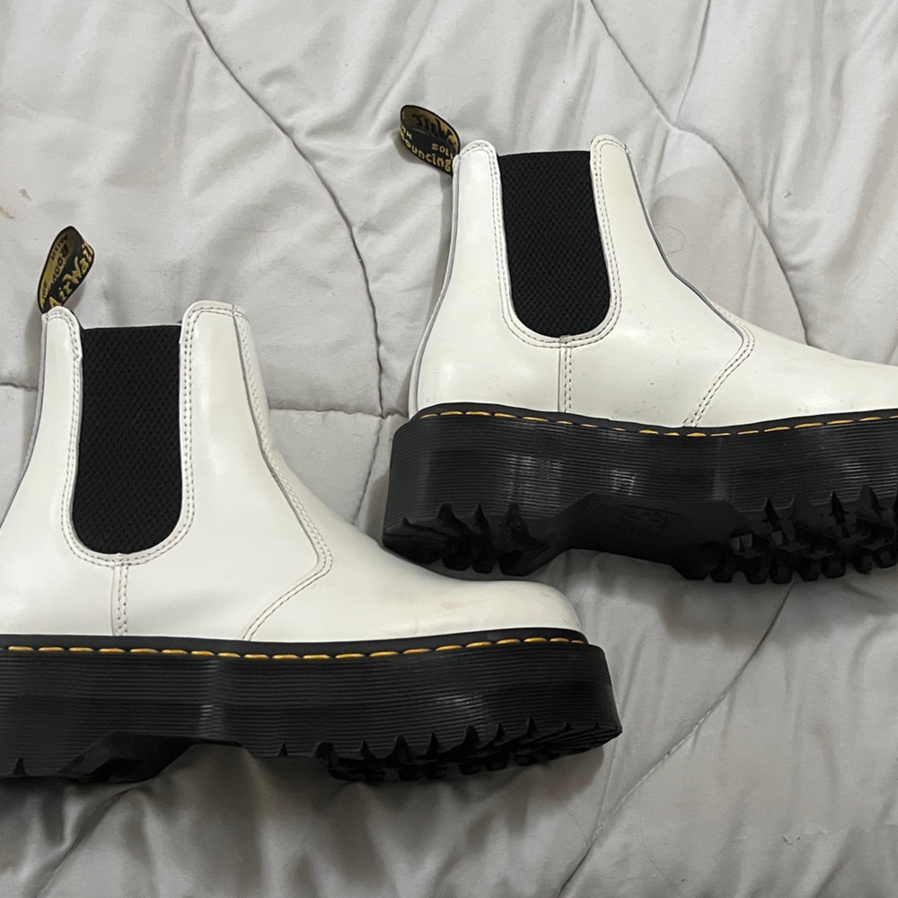 Dr. Martens 2976 Quad Arcadia leather platform Chelsea boot